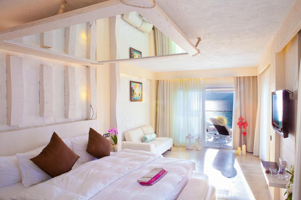 Peninsula Gardens Hotel - Adults Only Kaş Zimmer foto